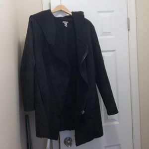 Pile lined, asymmetrical zip coat